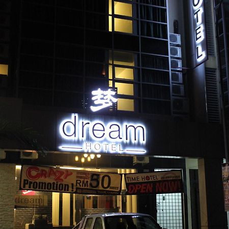 Dream Hotel Klang Extérieur photo