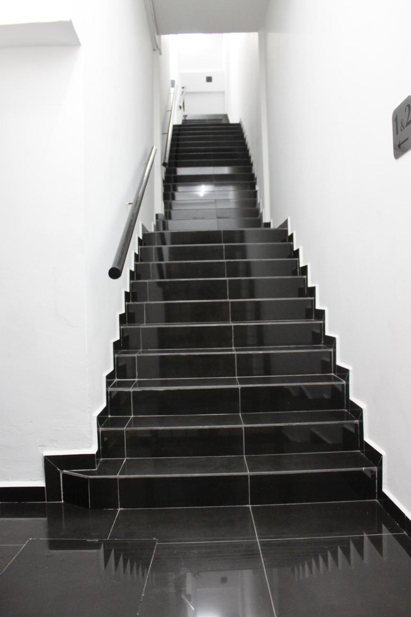 Dream Hotel Klang Extérieur photo